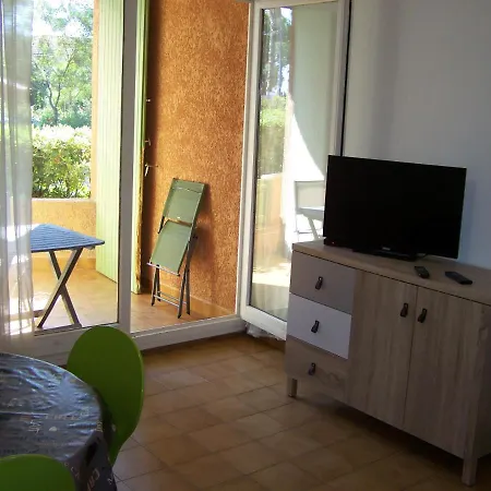 Terre Et Apartment *